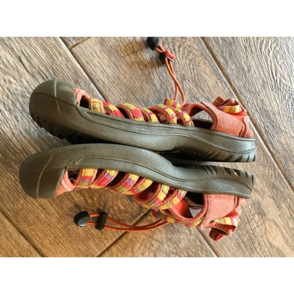 Keen Girls size 4 River Trail Hiking Waterproof Sh - Picture 6 of 9